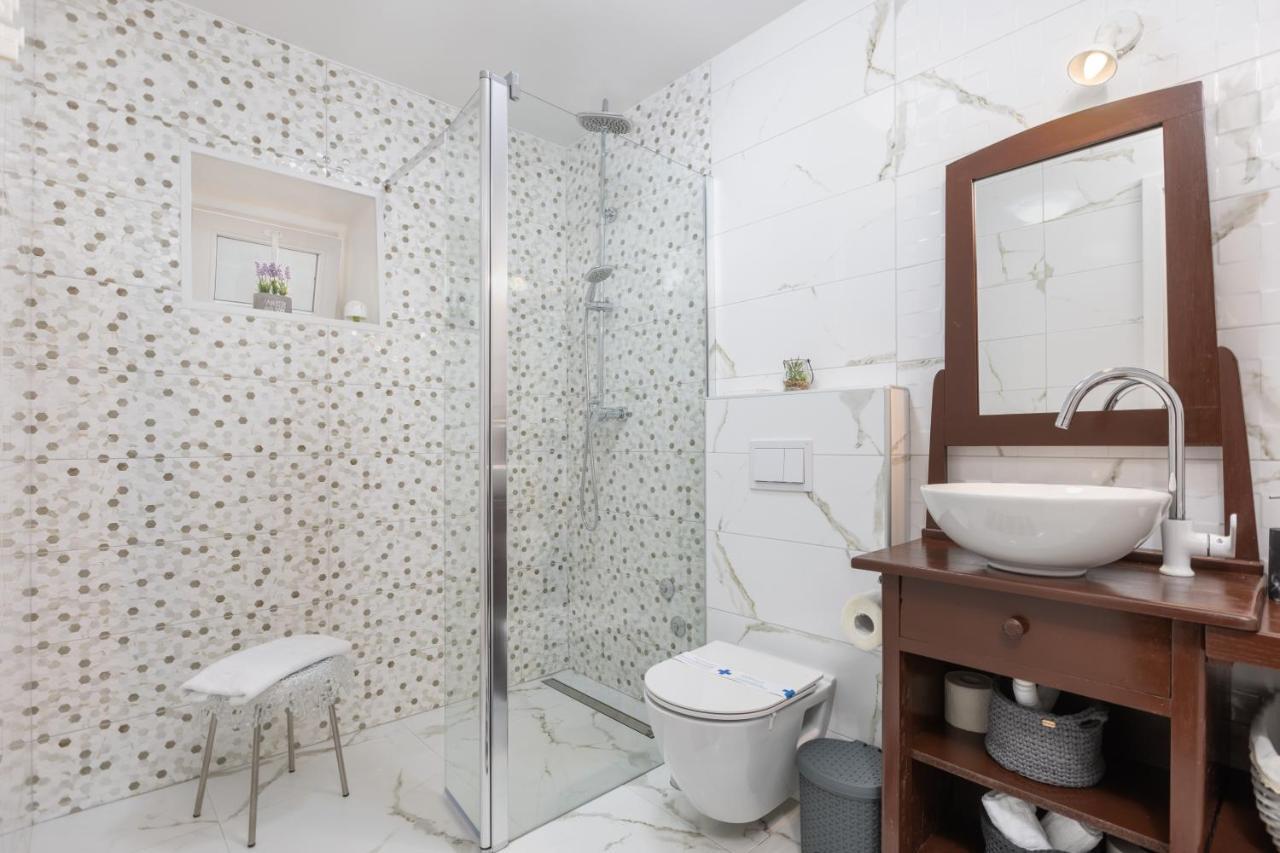 Mikulin Family Apartment Punat