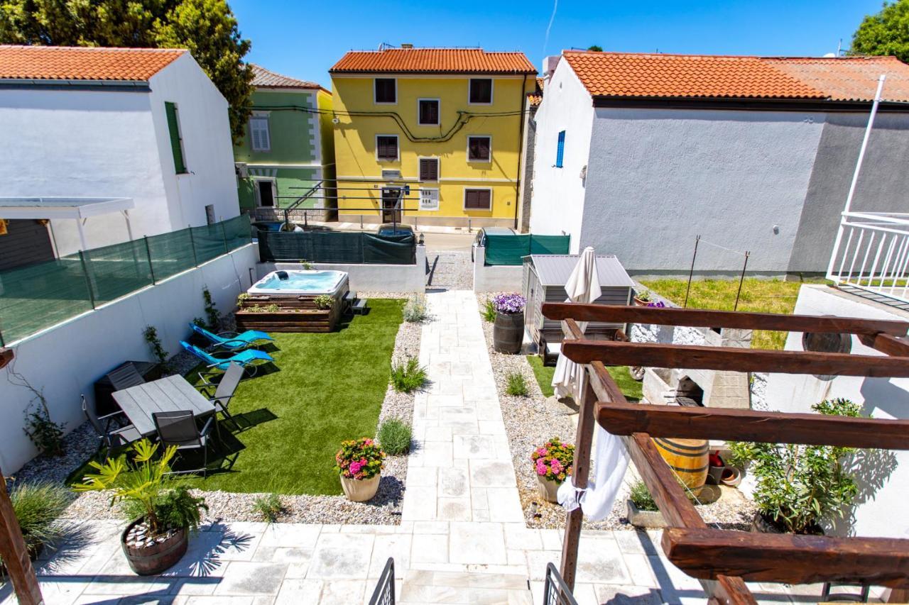 Mikulin Family Apartman
